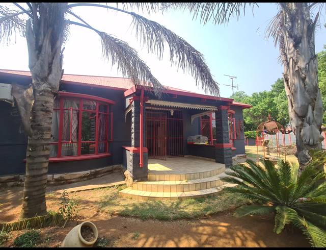 3 BEDROOM HOUSE RENTED IN BRAKPAN CENTRAL